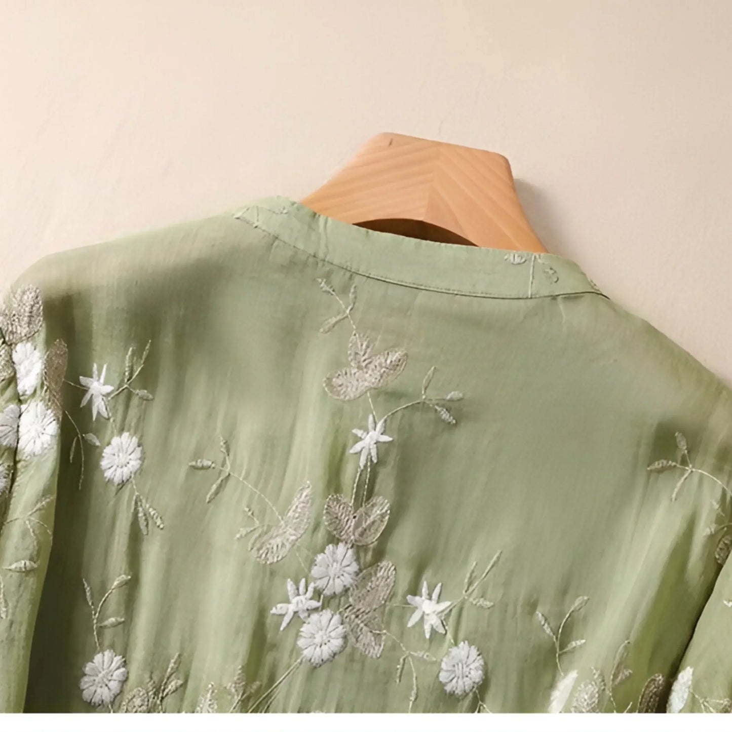 Floral Button Blouse